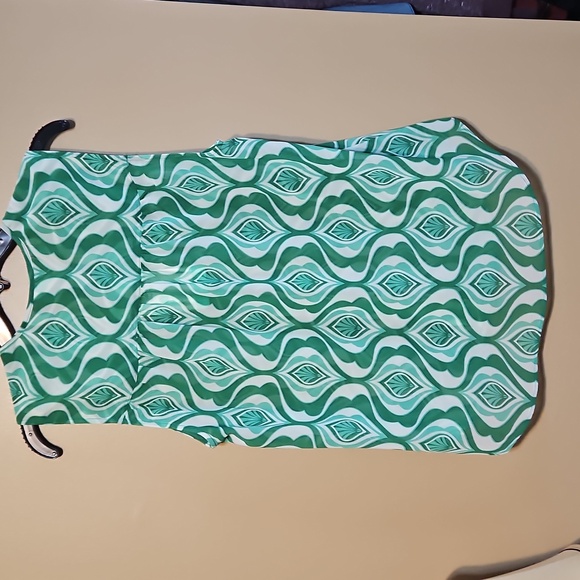 NWT CAbi Scroll Top - Picture 5 of 10